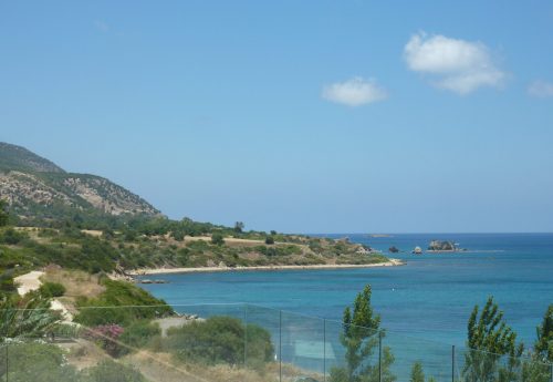 ריטריט אלת האהבה בקפריסין – פסח
