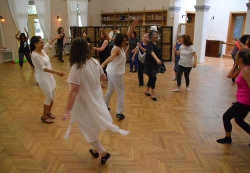 סדנת ריקוד 5 המקצבים בצ'כיה עם ענת תמיר