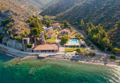 ריטריט וולנס על הים ביוון עם לינדה ודלית