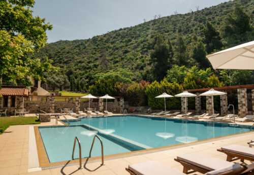 ריטריט וולנס על הים ביוון עם לינדה ודלית