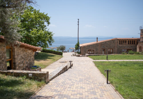 ריטריט וולנס על הים ביוון עם לינדה ודלית