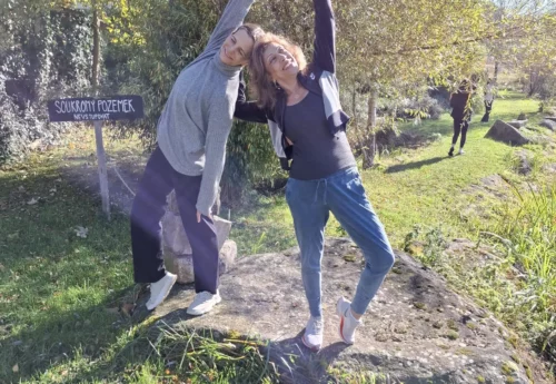 ריטריט וולנס על הים ביוון עם לינדה ודלית