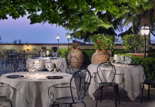 חופשת יוגה · ריקוד · ומיינדפולנס באיטליה – שבועות